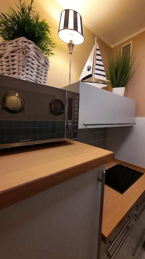 Ferienwohnung Wattkieker Бюзум Екстер'єр фото
